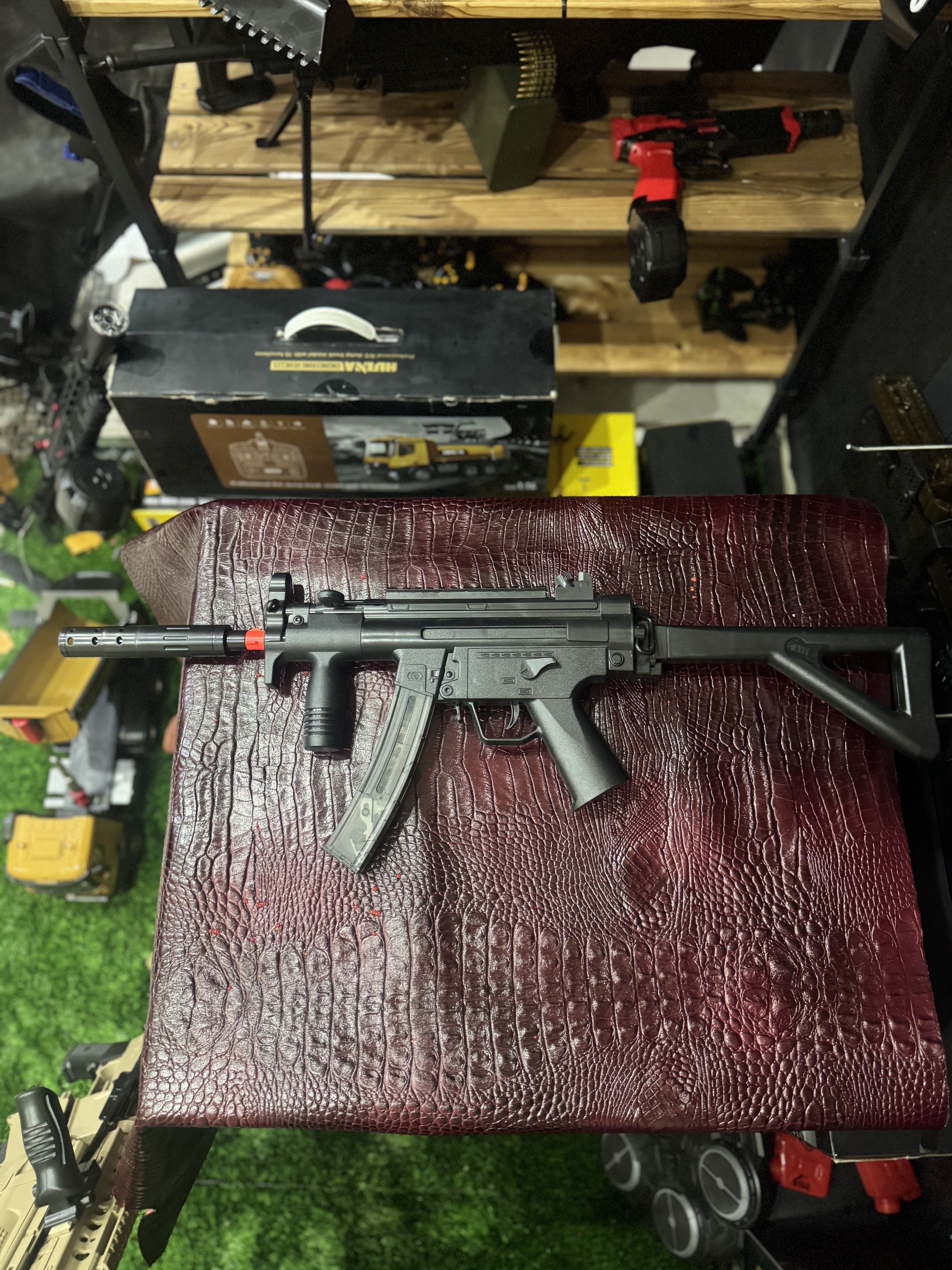 تفنگ تیر ژله ای mp5 اقتصادی
